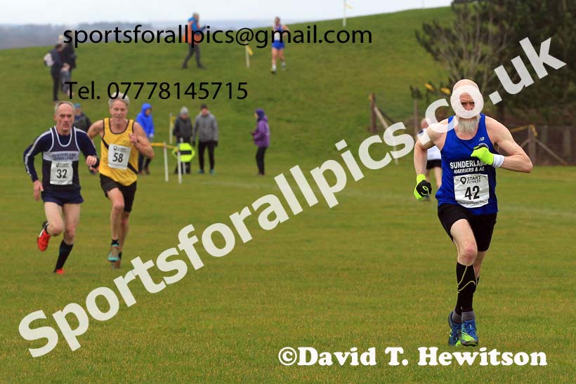 Mens 35 to 64 2023 NEMAA Cross Country, Croft Circuit, North Yorkshire. Photo: David T. Hewitson/Sports for All Pics
